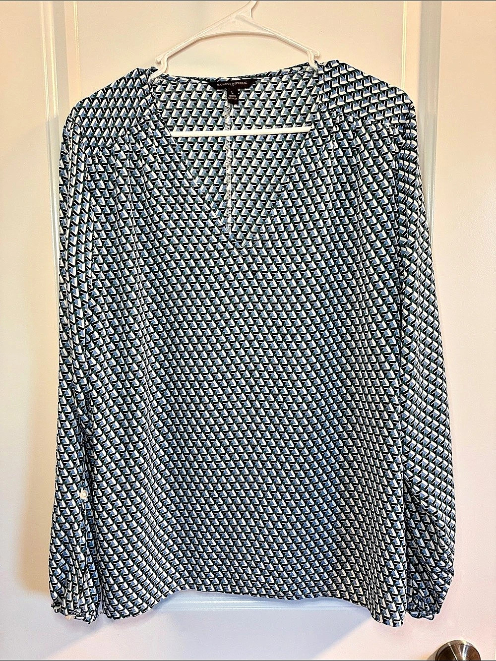 Banana Republic Geometric Long Sleeve Blouse in Blue & Green